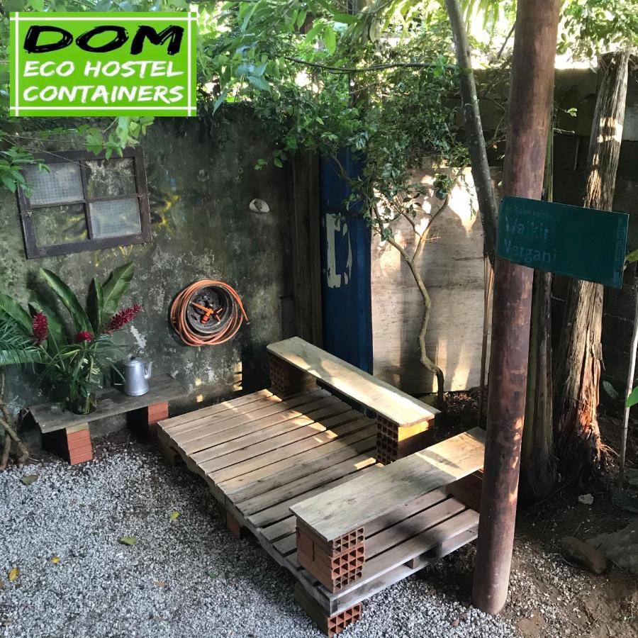 Dom Eco Hostel Containers Sao Sebastiao  Exterior foto